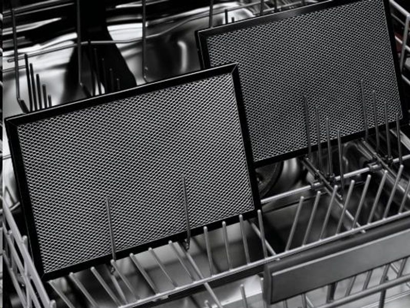 AEG 8000-serien CCS84779CB induksjonstopp med integrert vent